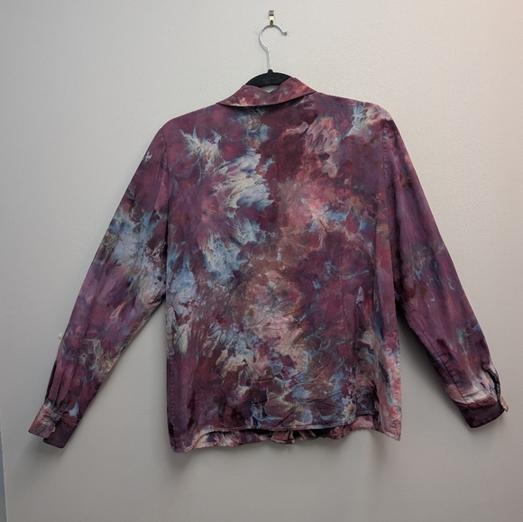 Custom Ice Dyed Silk Blouse ✨Hand-dyed & one-of-a-kind 🌈Brand: The Work Connect - Picture 4 of 6